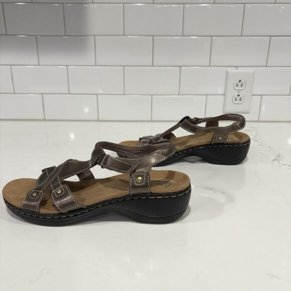 Clarks | Sandals Hayla Flute Pewter Metallic Leather Wedge Heel Comfort- 7.5 - Picture 6 of 10